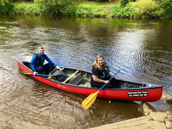 Canoe hire for couples Canoe hire for couples